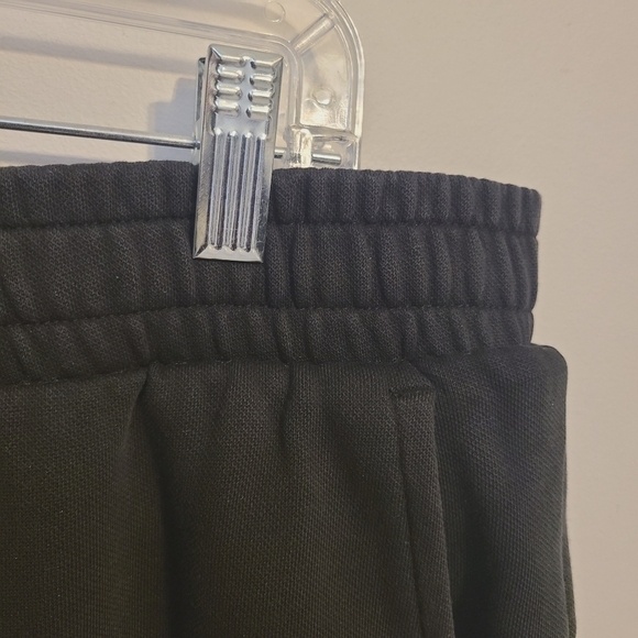 Puma | Women's Classic Black Cozy Athleisure Sweatpants (Size XXL) - Picture 7 of 13